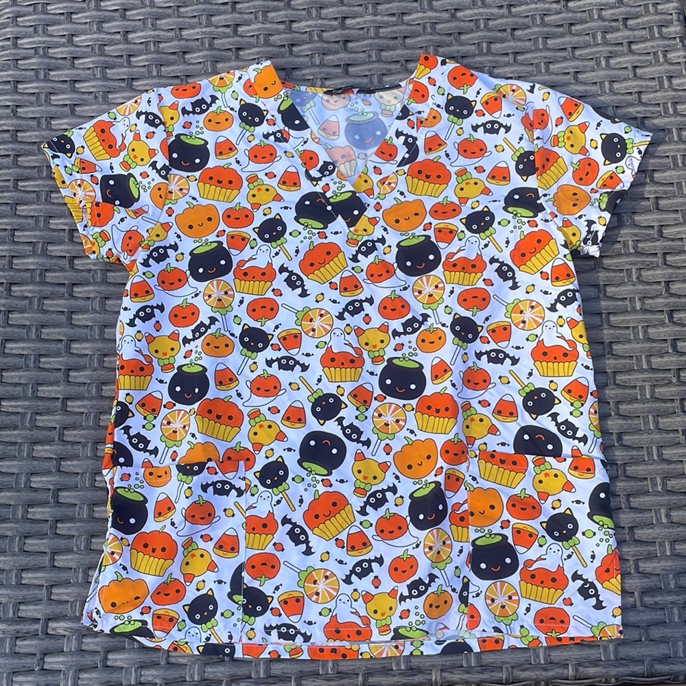 Cassandra O Scrub Top